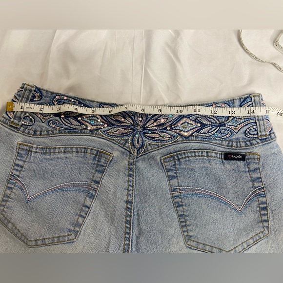 Angles Jeans Acid Wash Light Blue Shorts with Flower Embroidery Size 11 - Picture 4 of 9